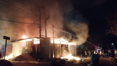 Kebakaran Hebat Luluh Lantakan Toko Grosir Sembako di Pasar Inpres Kabupaten Kaur