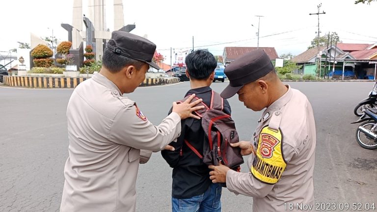 Tekan Angka Kriminalitas Di Rejang Lebong, Polsek Curup Gelar Razia Sajam dan Senpi