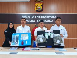 Ditresnarkoba Polda Bengkulu Berhasil Tangkap Kurir Narkoba dengan Barang Bukti 8 Paket Sabu
