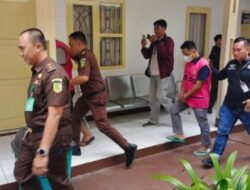 Korupsi Dana Desa Rp 611 Juta, Kejari Kaur Resmi Tahan Kades dan Kaur Keuangan Desa Gunung Kaya