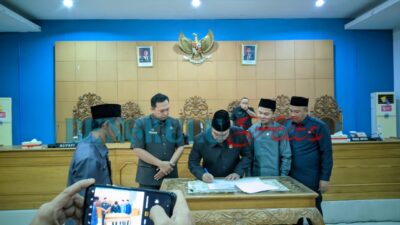DPRD Bengkulu Utara Sahkan Ranperda APBD 2025