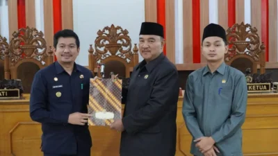 DPRD Bengkulu Utara Sahkan Raperda RPJMD 2025–2029: Landasan Strategis Menuju Pembangunan Daerah yang Terarah dan Berkelanjutan