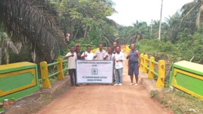 Jembatan Sungai Urai Kini Lebih Kokoh, PT SIL Serahkan Hasil Perbaikan untuk Warga Bukit Harapan